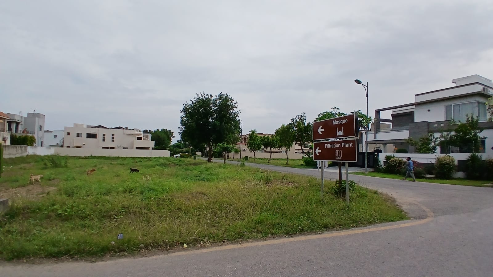 9 Marla Plot Is Available For Sale In Dha Phase 4  Plot # KK 639
