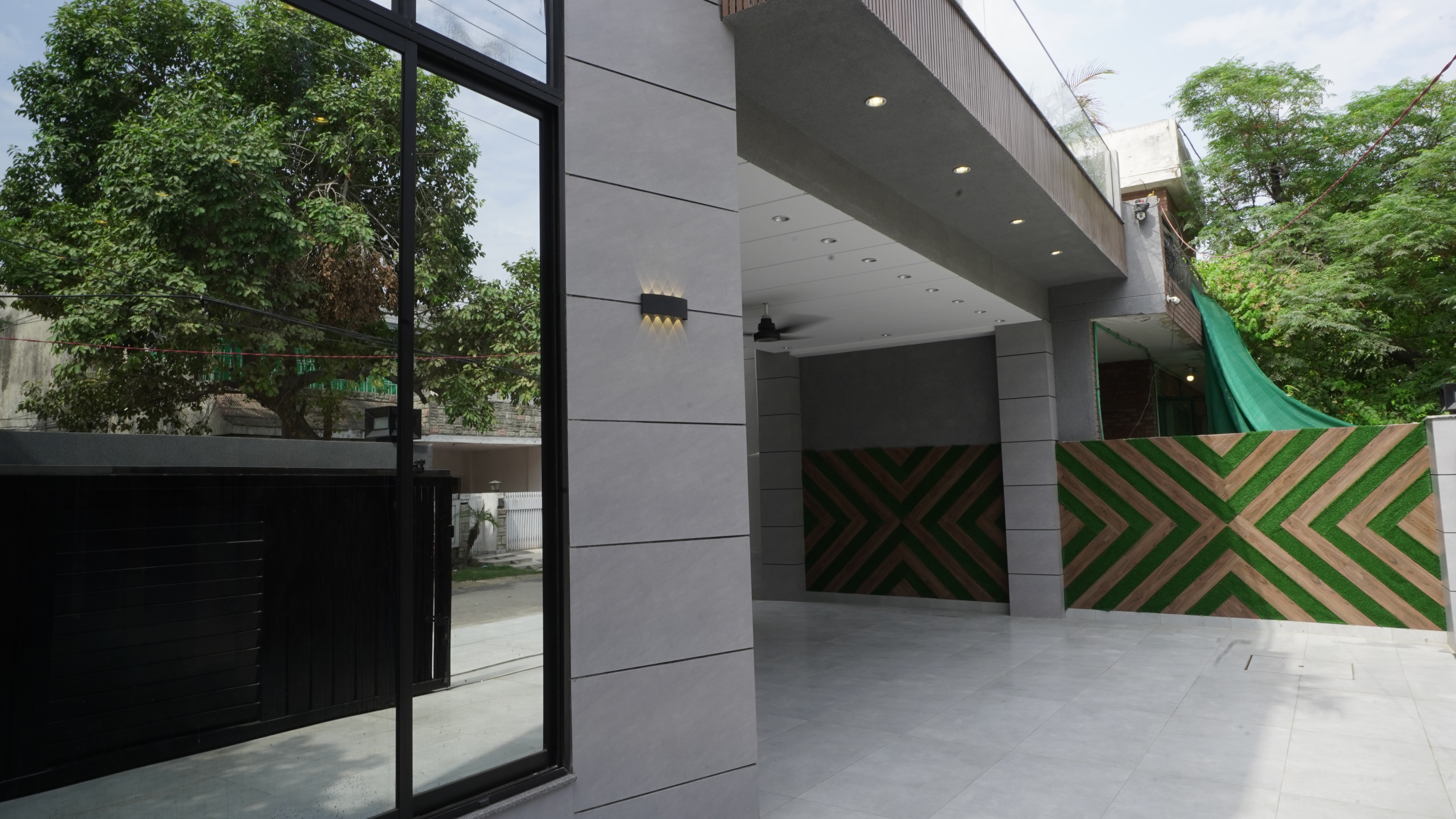 Modern & Stylish House for Sale in DHA Phase 3, Lahore.