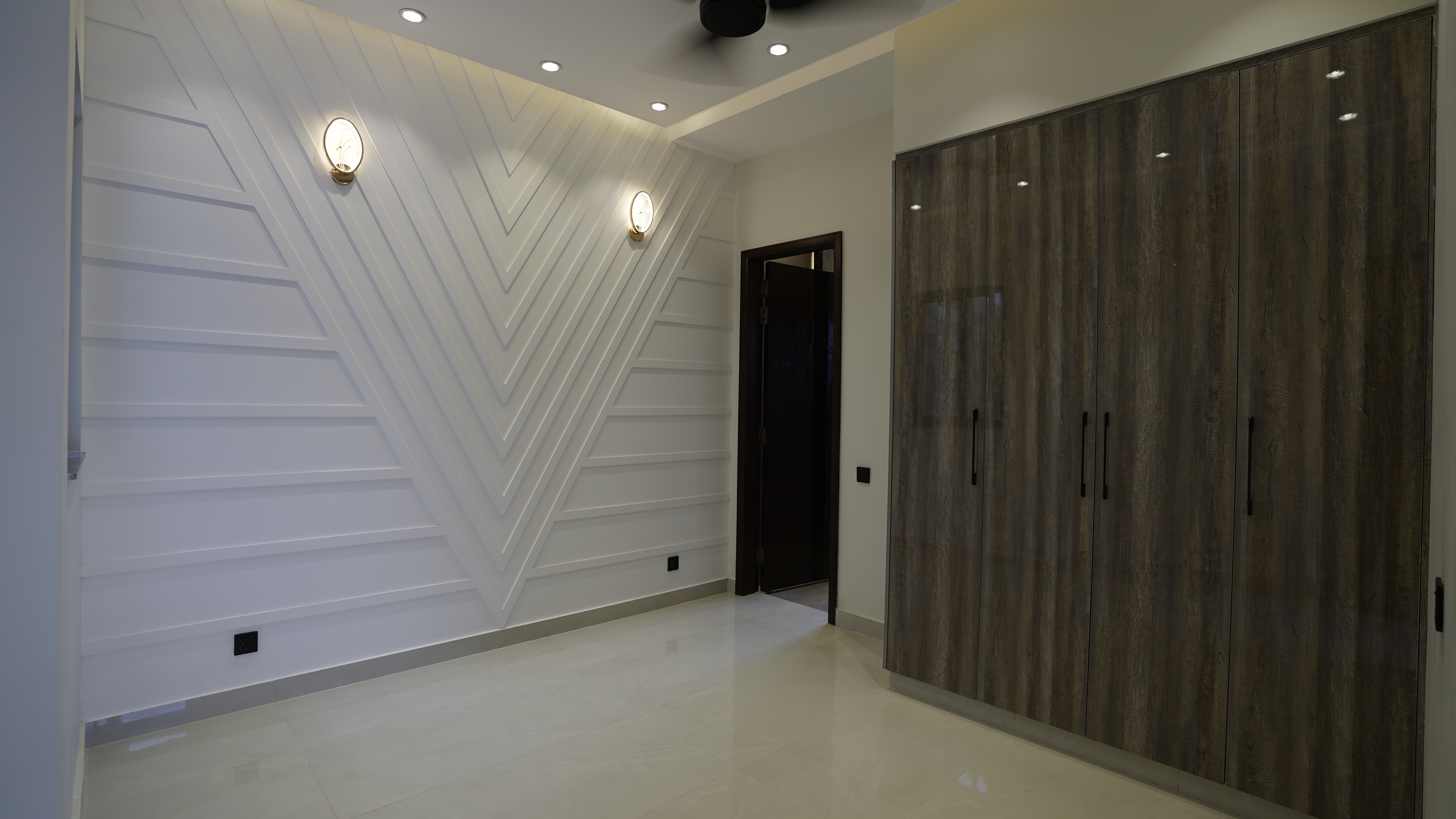 Modern & Stylish House for Sale in DHA Phase 3, Lahore.