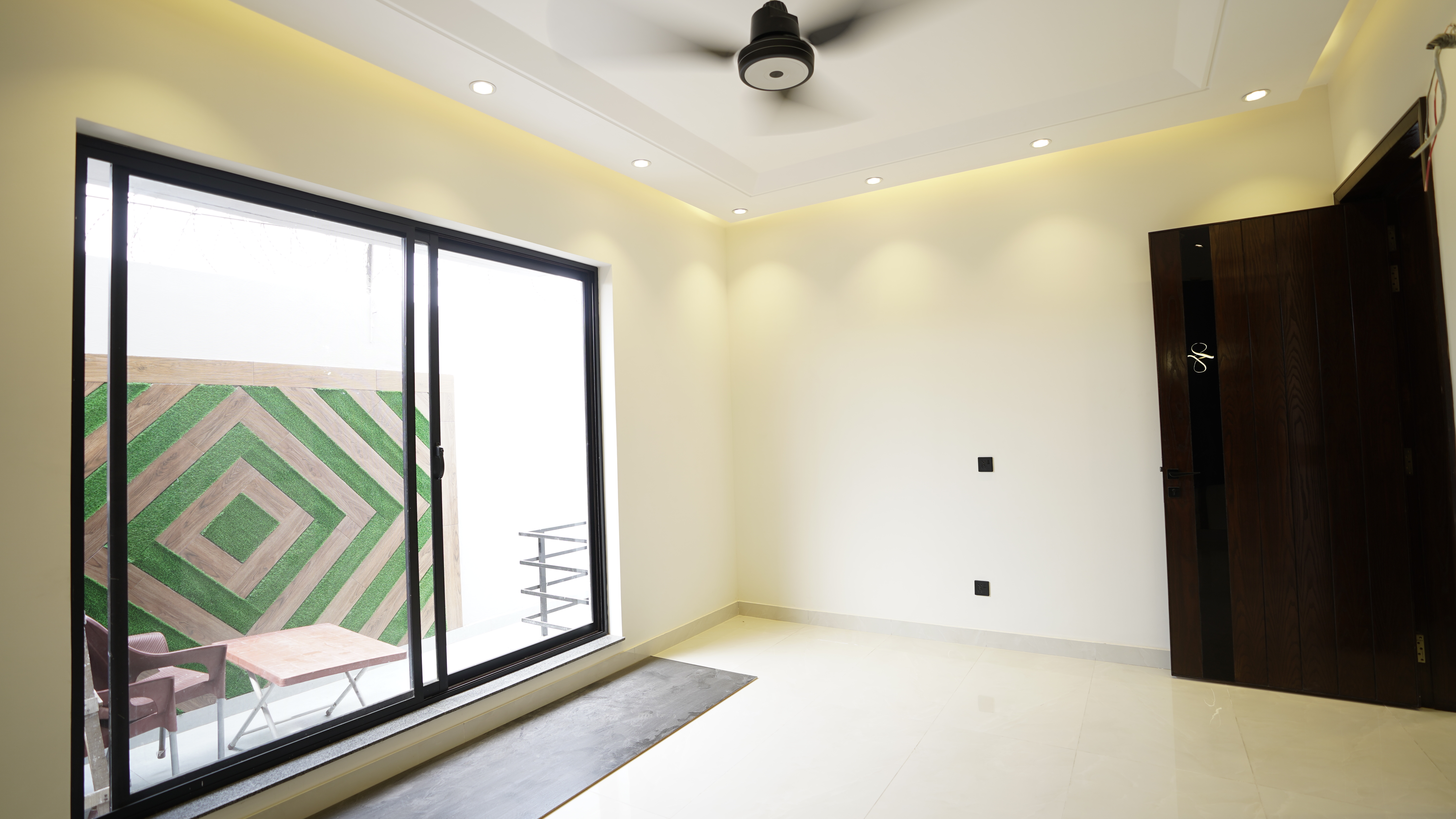 Modern & Stylish House for Sale in DHA Phase 3, Lahore.