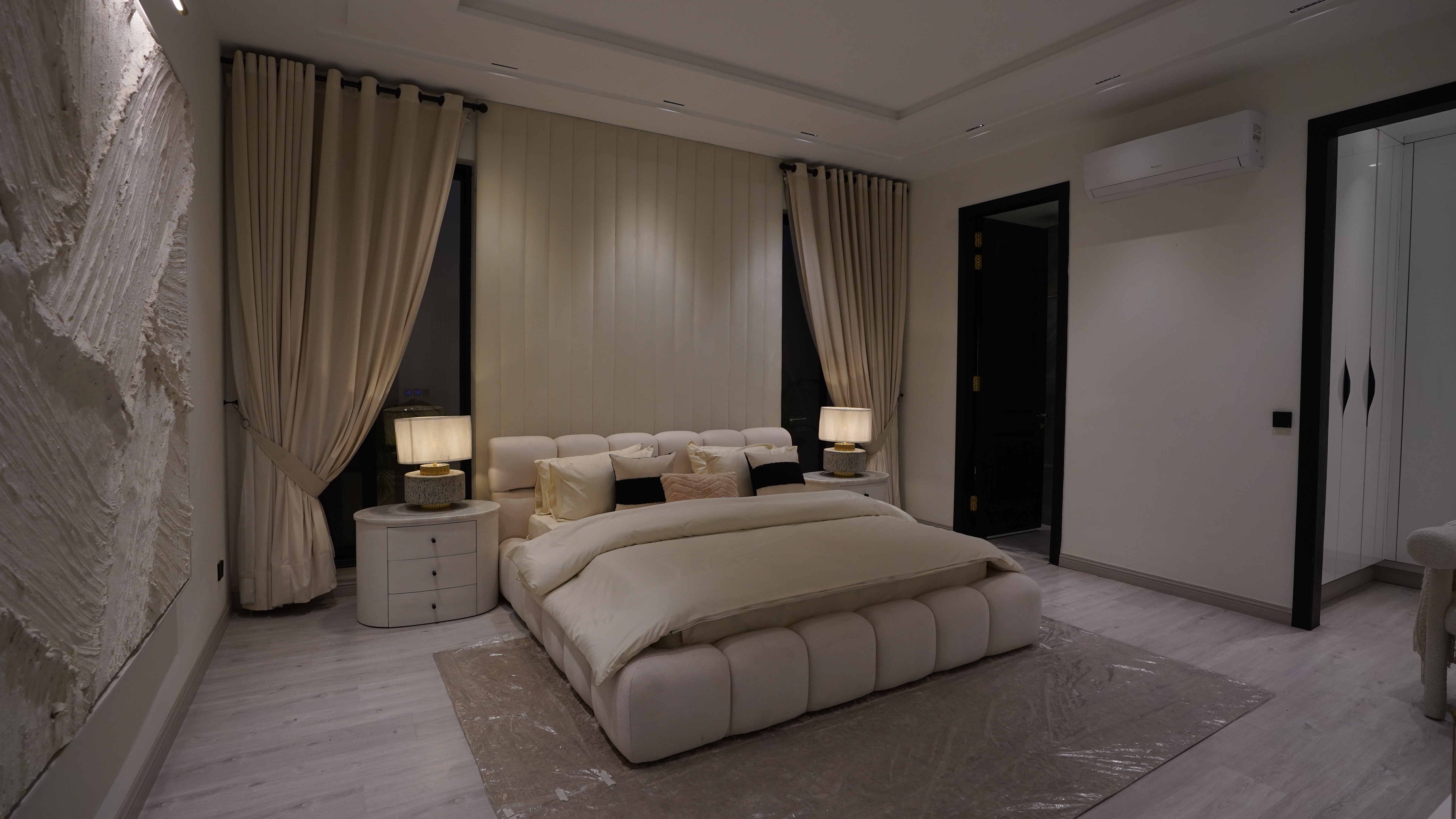 1 Kanal Luxury Furnished House for Sale in DHA Phase 8, Lahore.