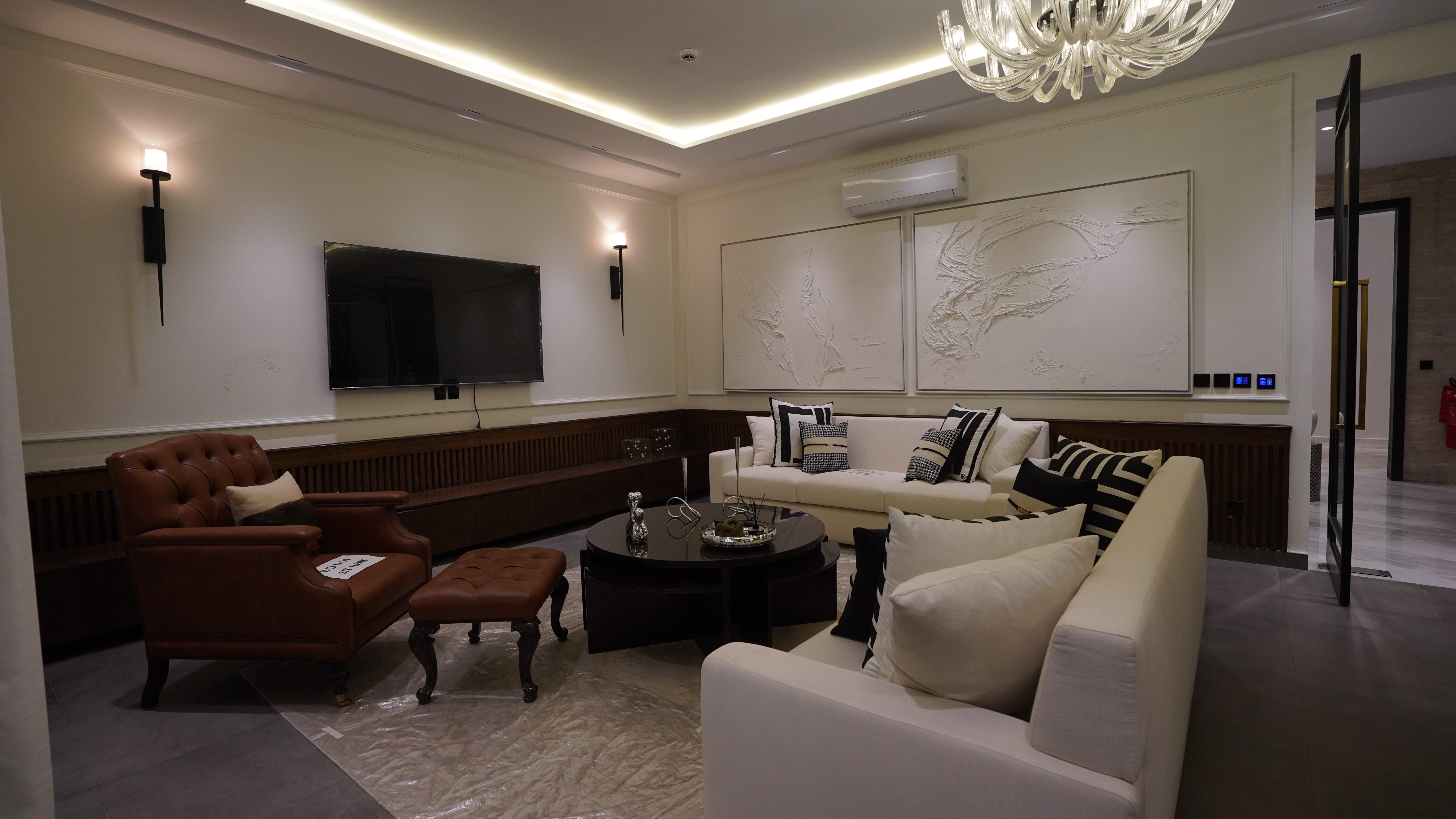 1 Kanal Luxury Furnished House for Sale in DHA Phase 8, Lahore.