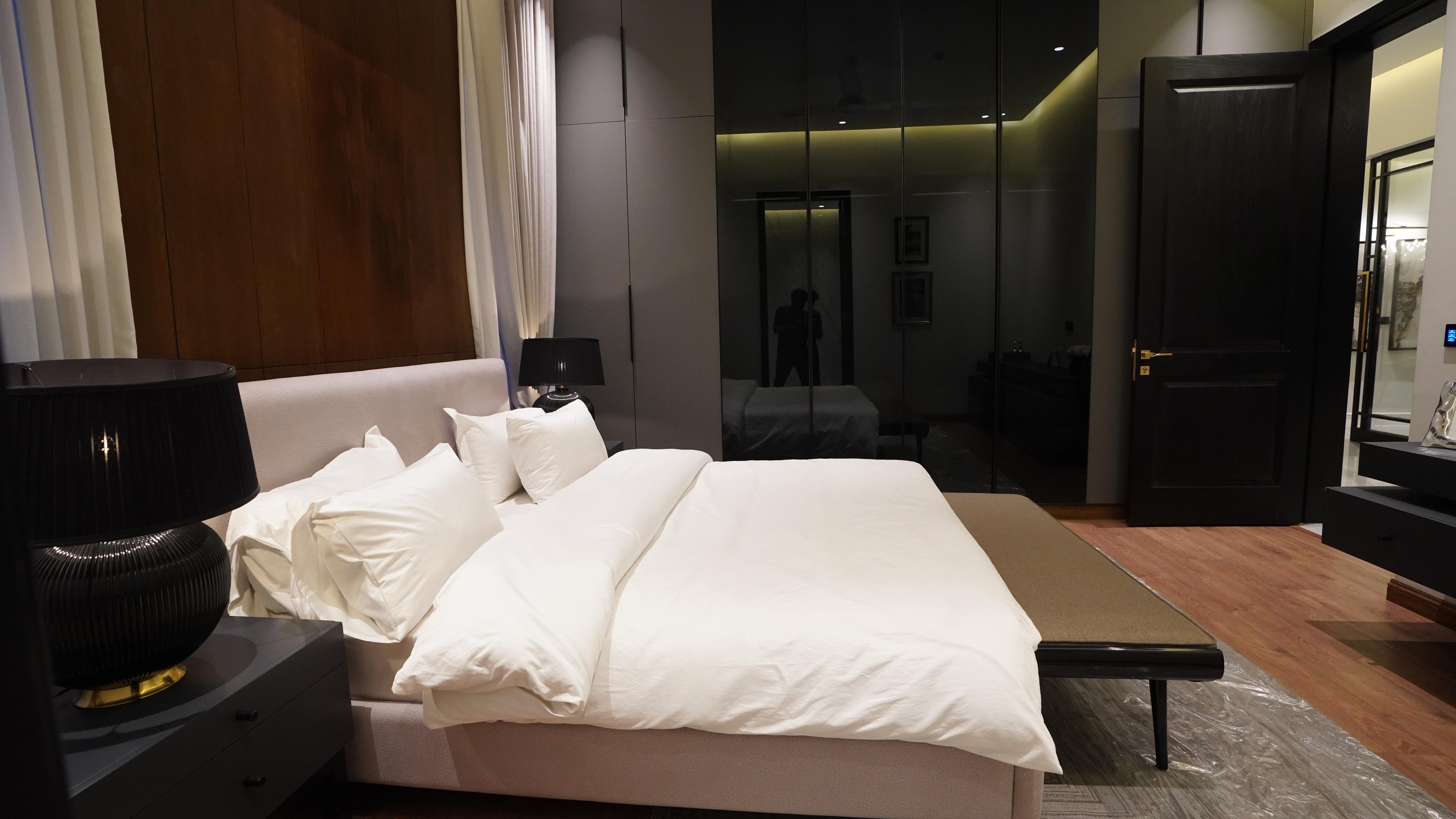 1 Kanal Luxury Furnished House for Sale in DHA Phase 8, Lahore.