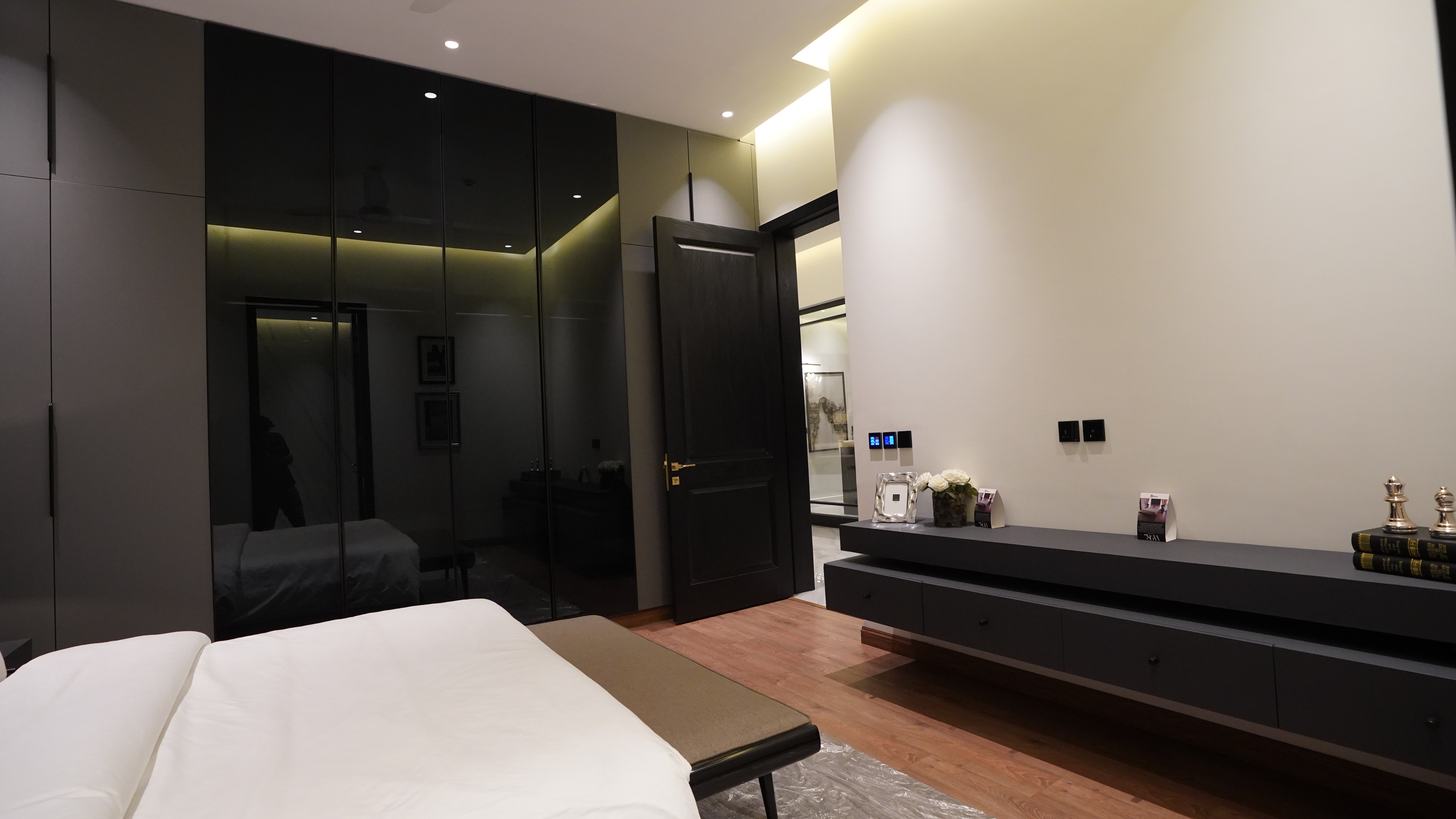 1 Kanal Luxury Furnished House for Sale in DHA Phase 8, Lahore.