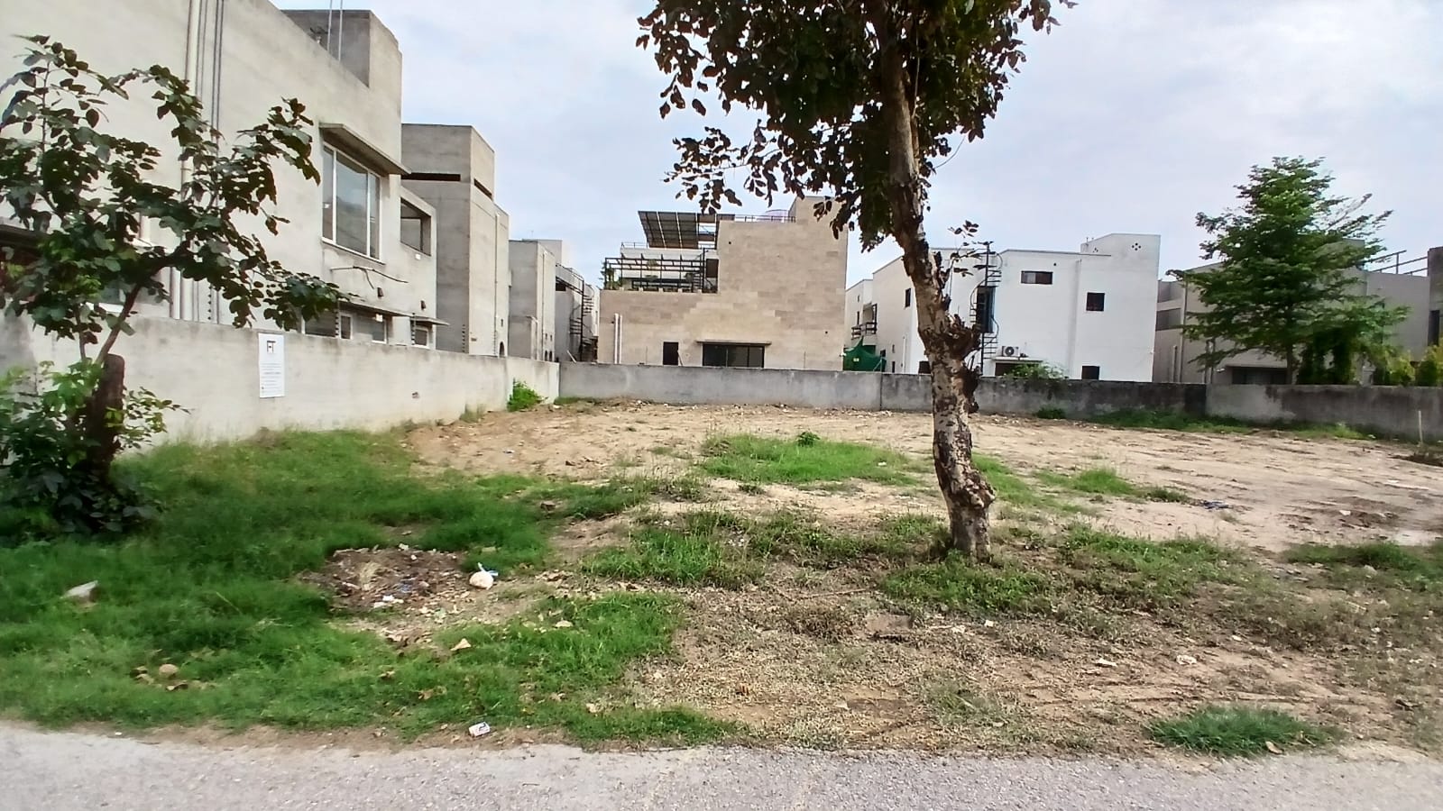 1 kanal Plot For Sale On Investor DHA Phase 7 Rate Plot # R Q 576