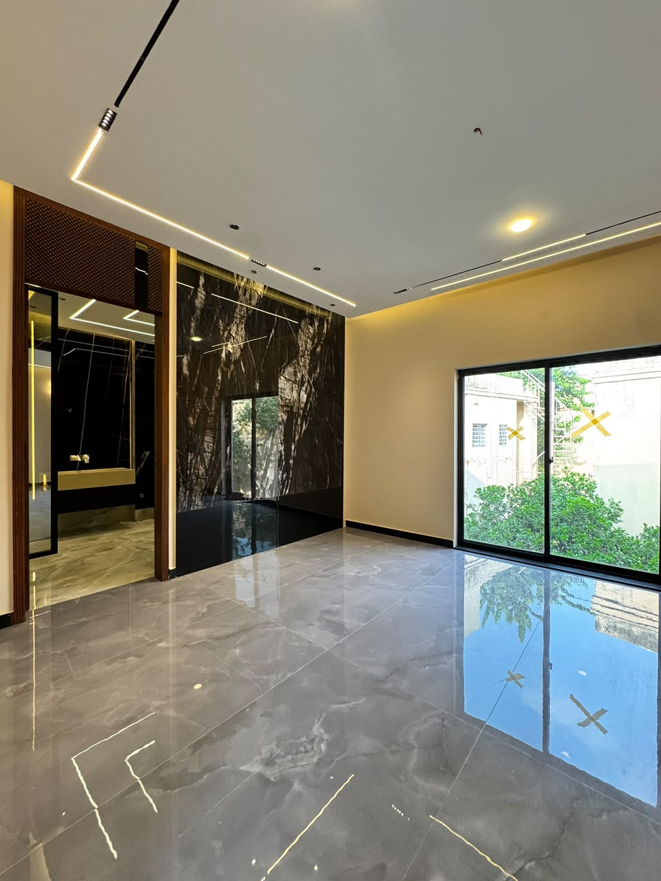 1 kanal brand new ultra Modern house for sale in dha phase 5 Lahore Sector C