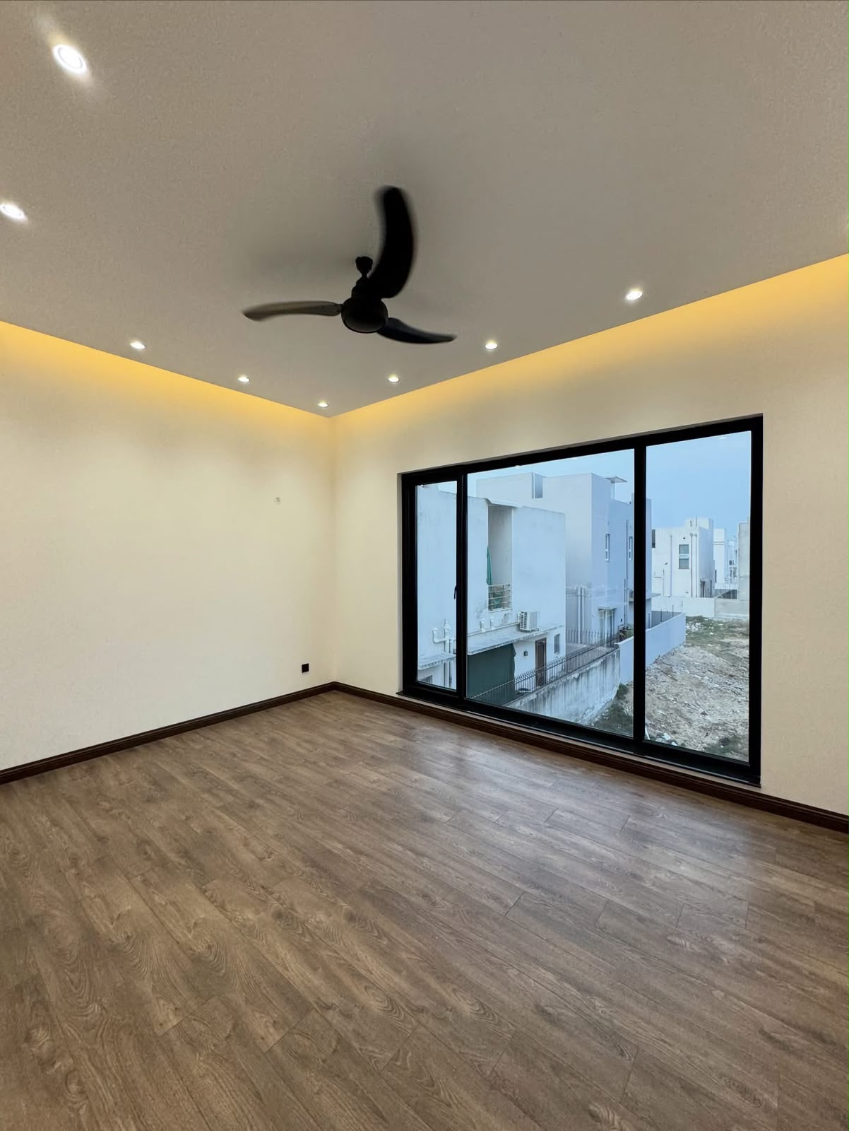 1 kanal ultra modern luxury house for sale in dha phase 6 lhr Sector M