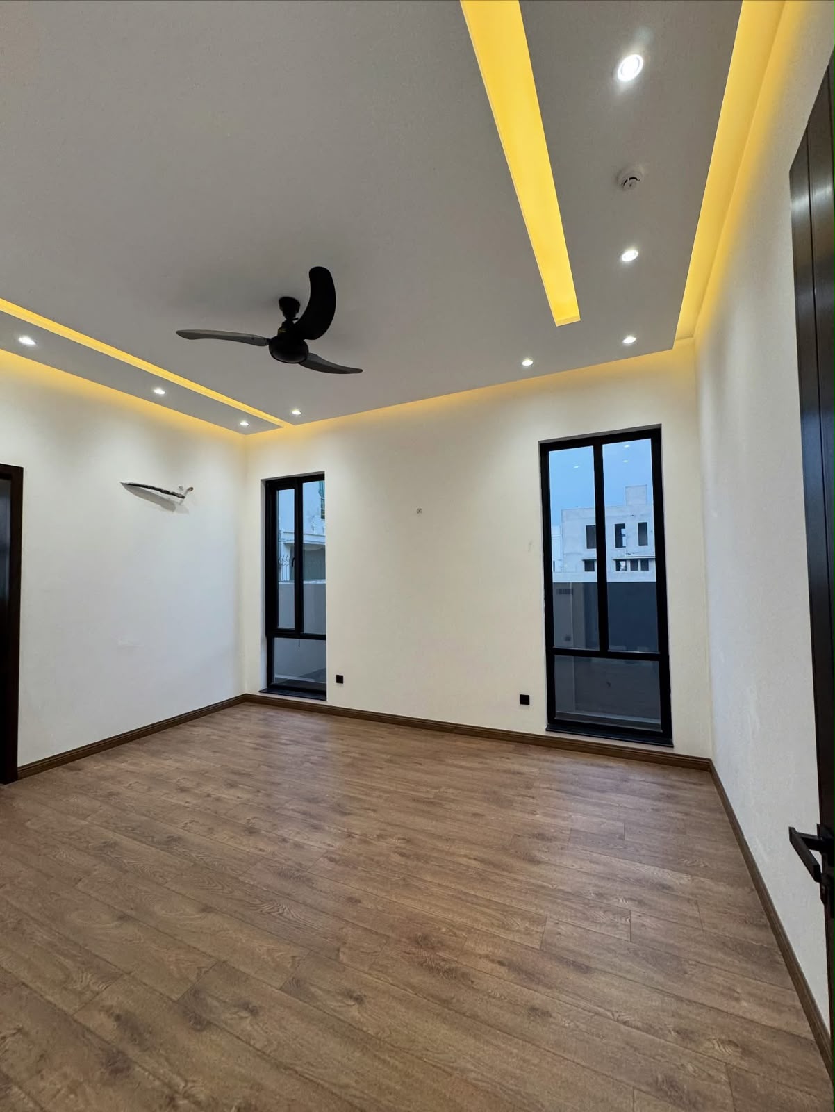 1 kanal ultra modern luxury house for sale in dha phase 6 lhr Sector M