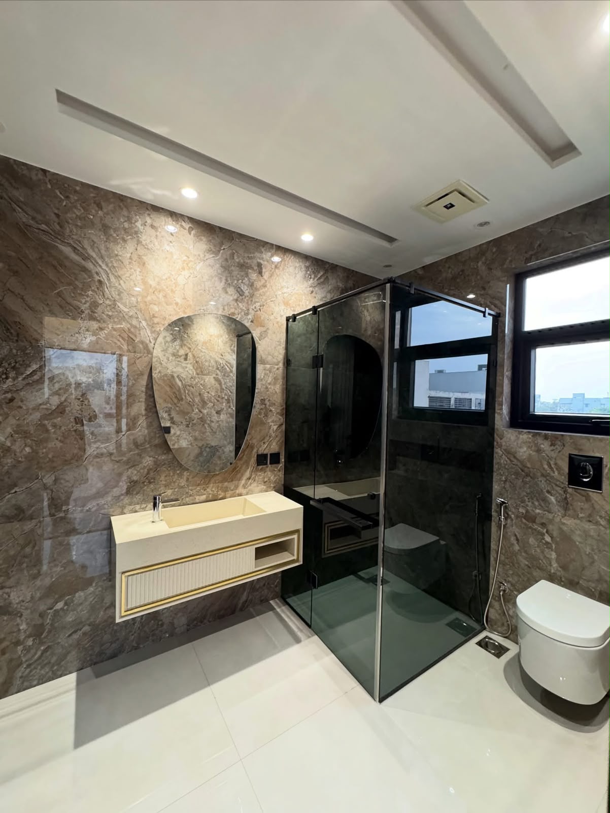 1 kanal ultra modern luxury house for sale in dha phase 6 lhr Sector M