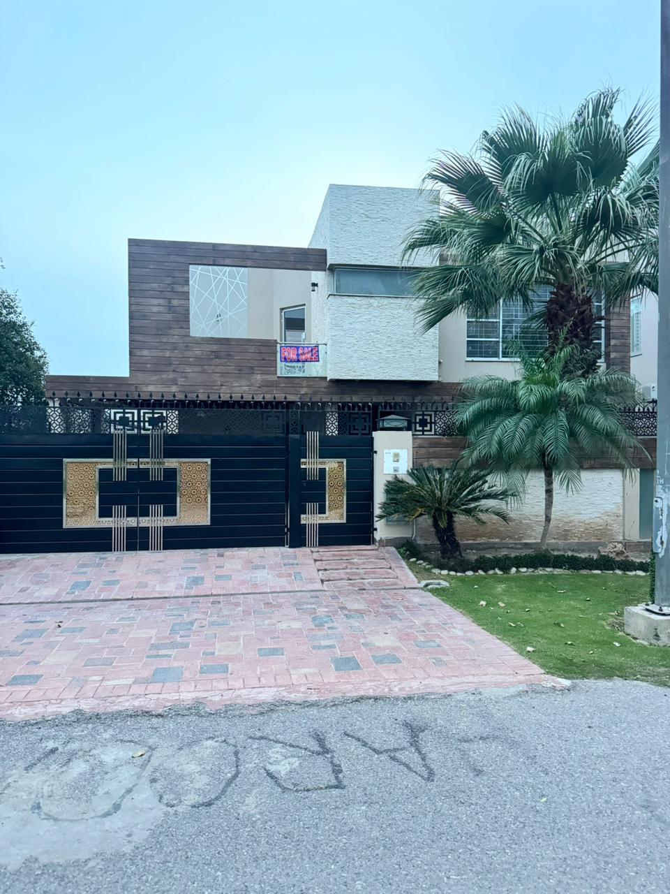 1 kanal owner build furnished house for sale in dha phase 6 Sector H