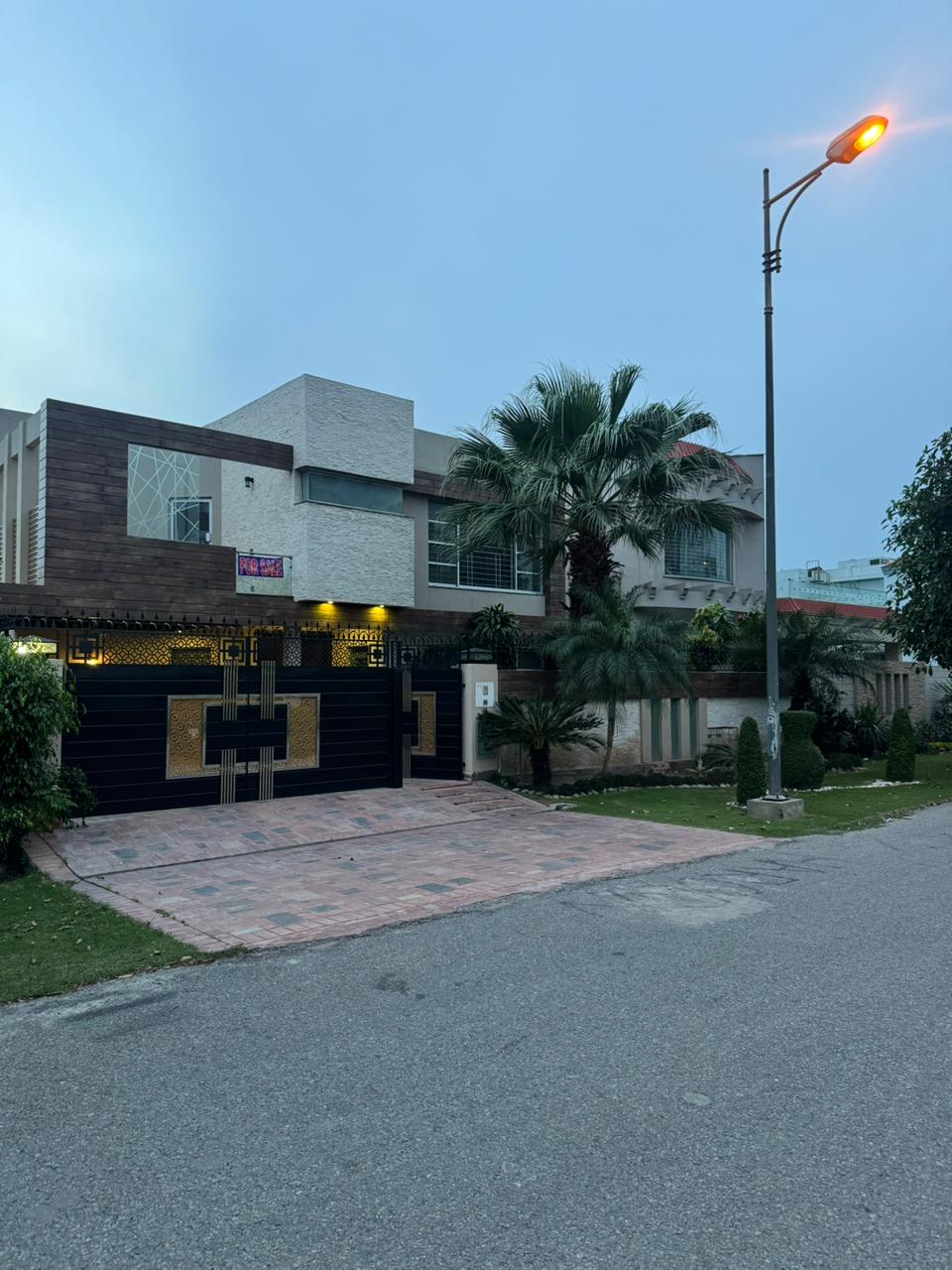 1 kanal owner build furnished house for sale in dha phase 6 Sector H