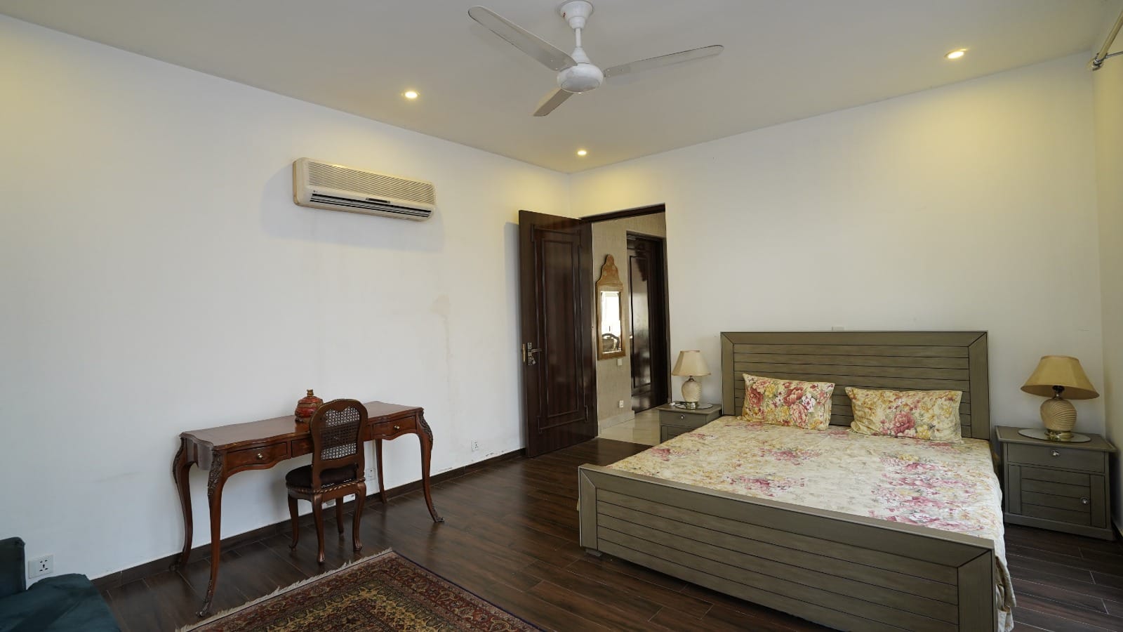 12 kanal farm house 🏡 available for sale 300 ft. Front Bedian Road in Thethar......Top Notch Location..........