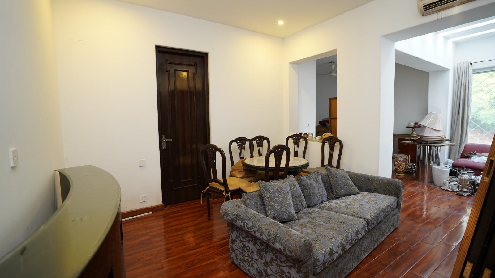 12 kanal farm house 🏡 available for sale 300 ft. Front Bedian Road in Thethar......Top Notch Location..........