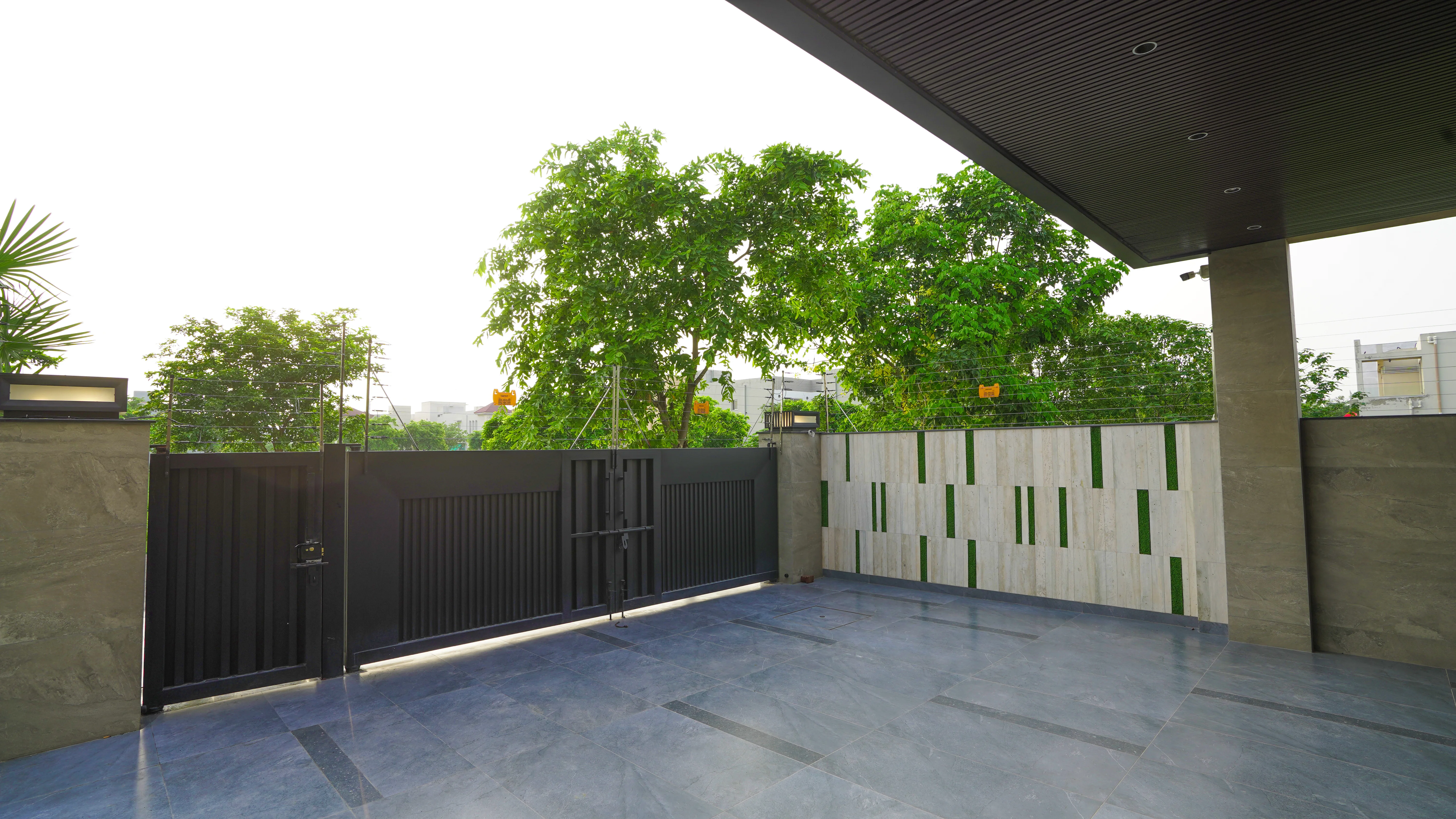 1 Kanal Fully Furnished House for Sale in DHA Phase 6, Lahore.